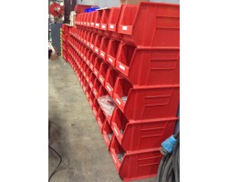 Akro-Mils 30283 Super-Sized Plastic Bins – Extra-Large Heavy-Duty Storage