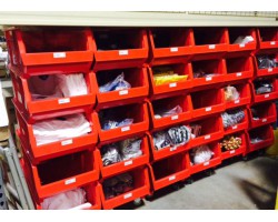 Akro-Mils 30283 Super-Sized Plastic Bins – Extra-Large Heavy-Duty Storage