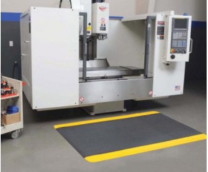 Apache Mills Dry Environment Anti-Fatigue Mats for Manufacturing and Distribution Centers Apache Mills Dry Environment Anti-Fatigue Mats for Manufacturing and Distribution Centers