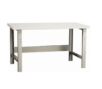 Rousseau Basic Industrial Workbench with Stringer