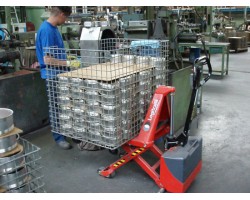 Logitrans Thork Skid Lift EHL 1004-2147 Battery Powered | 3300 lb Capacity