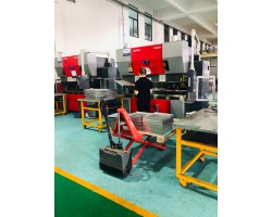 Logitrans Thork Skid Lift EHL 1004-2147 Battery Powered | 3300 lb Capacity