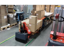 Logitrans Thork Skid Lift EHL 1004-2147 Battery Powered | 3300 lb Capacity