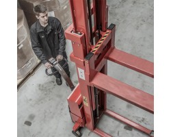 Logitrans SELF Maxi 1003-80 Fully Powered Logiflex Stacker with 2,200 pounds capacity