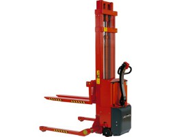 Logitrans Fully Powered Logiflex SELFS MAXI Straddle Stacker 1003-128